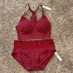 Elegant Lace Burgundy Intimate Set